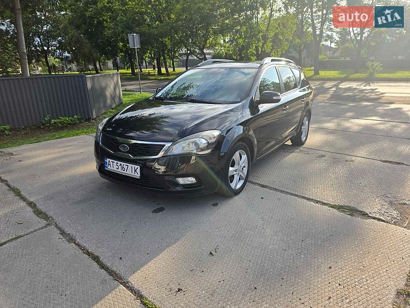 Універсал Kia Ceed 2011 в Коломиї