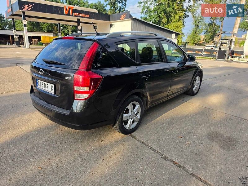 Універсал Kia Ceed 2011 в Коломиї
