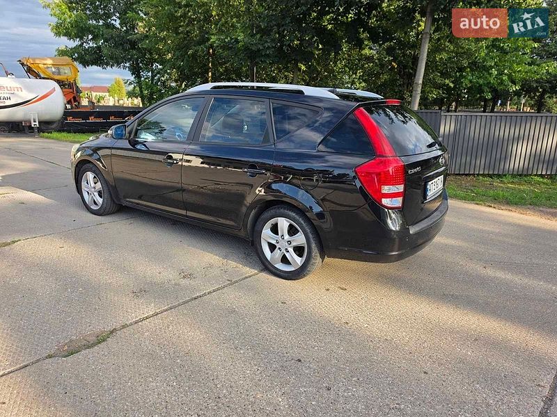 Універсал Kia Ceed 2011 в Коломиї
