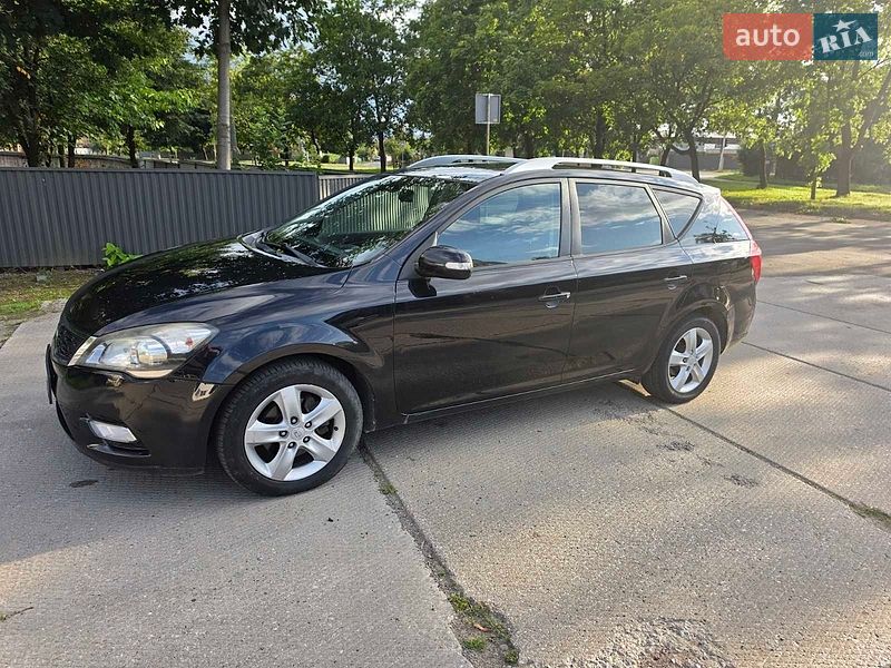 Універсал Kia Ceed 2011 в Коломиї