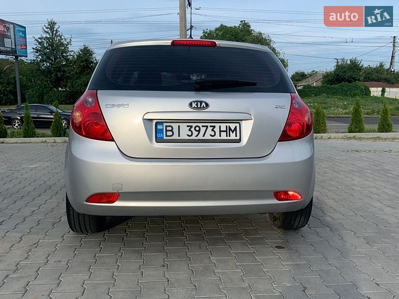 Хетчбек Kia Ceed 2008 в Полтаві