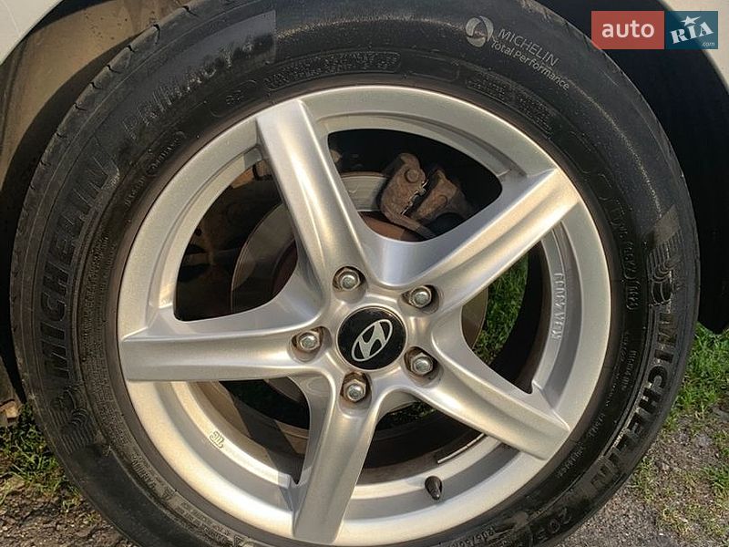 Хетчбек Kia Ceed 2008 в Полтаві