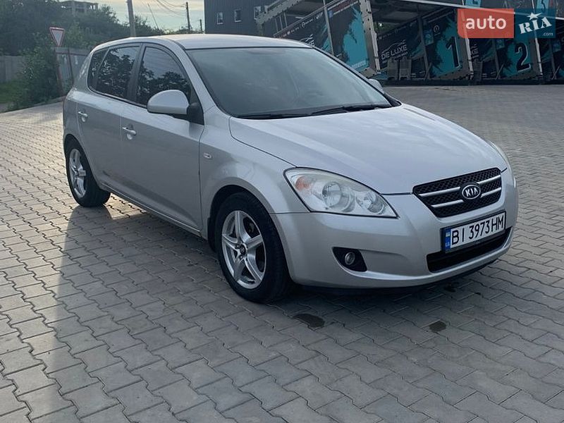 Хетчбек Kia Ceed 2008 в Полтаві