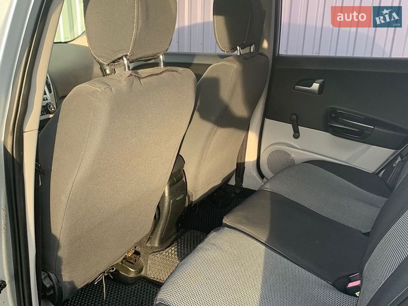 Хетчбек Kia Ceed 2008 в Полтаві
