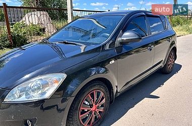 Kia Ceed  2007