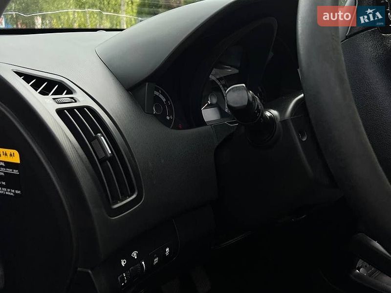 Универсал Kia Ceed 2011 в Смеле