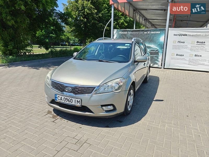 Kia Ceed 2010 Kia Ceed 2010