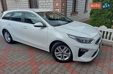 Универсал Kia Ceed 2021 в Звягеле