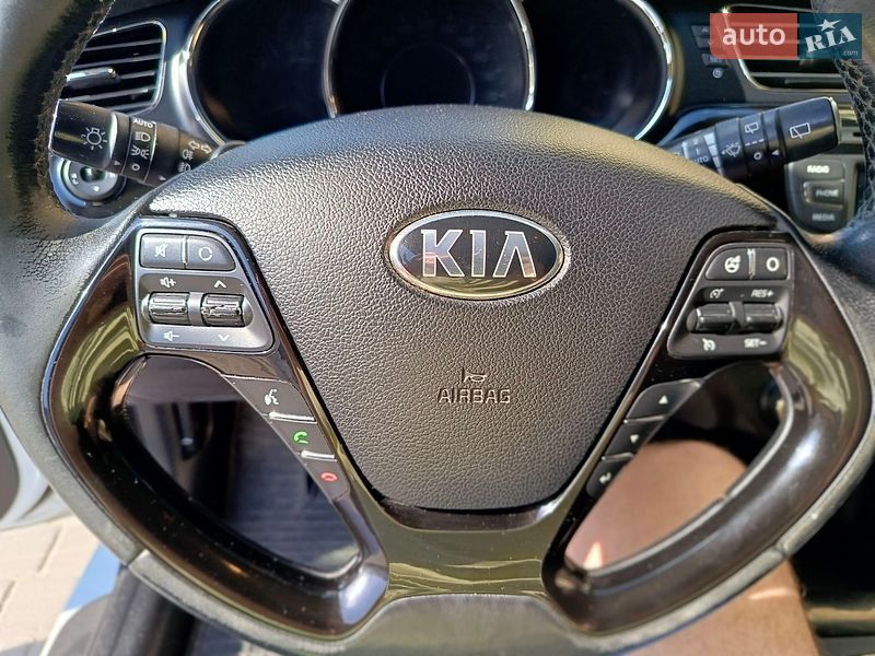 Универсал Kia Ceed 2013 в Львове
