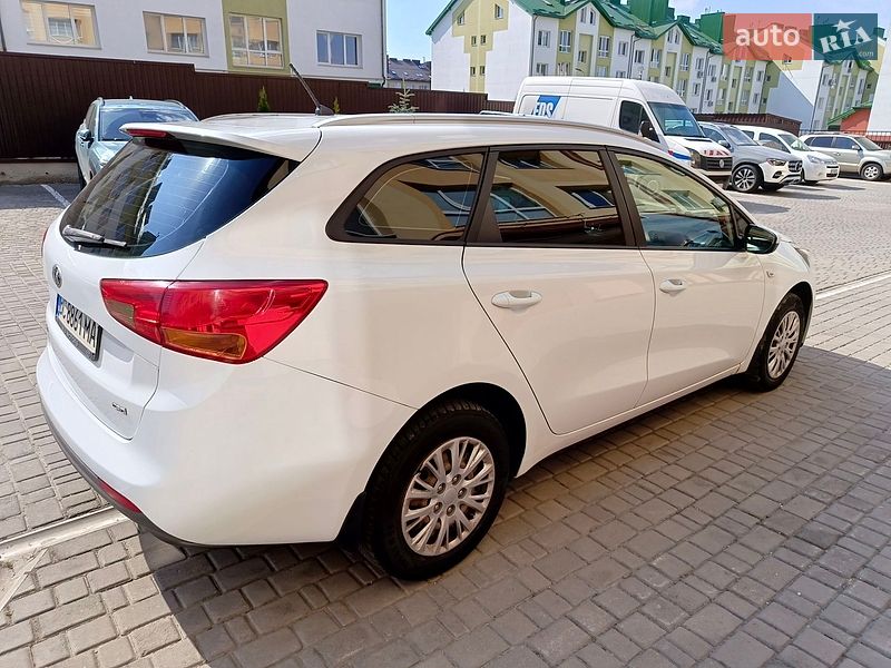 Универсал Kia Ceed 2013 в Львове