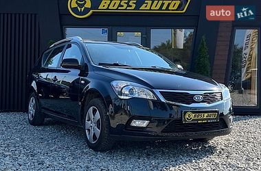 Kia Ceed  2011