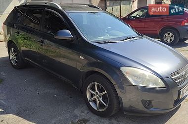 Универсал Kia Ceed 2008 в Киеве