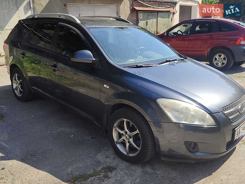 Универсал Kia Ceed 2008 в Киеве