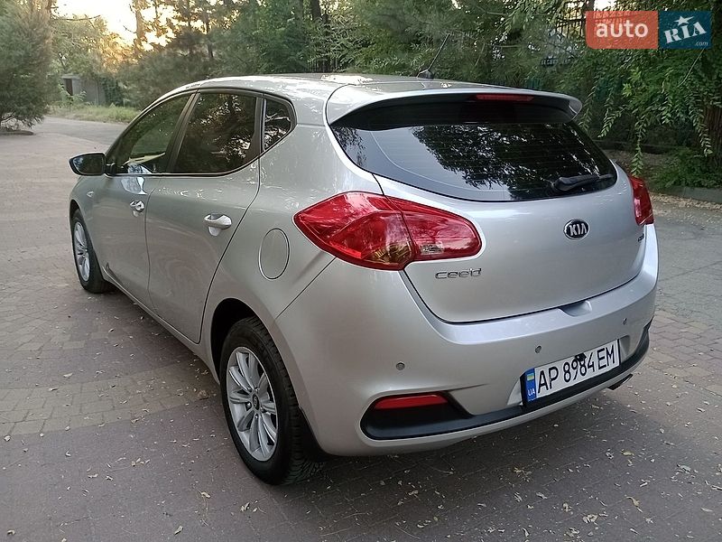 Хетчбек Kia Ceed 2013 в Запоріжжі фото 15 Хетчбек Kia Ceed 2013 в Запоріжжі