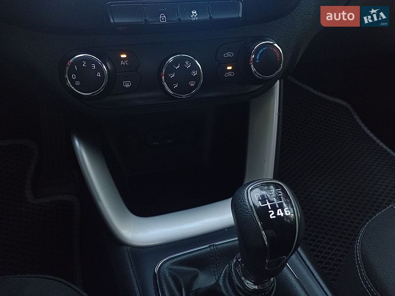 Хетчбек Kia Ceed 2013 в Запоріжжі фото 33 Хетчбек Kia Ceed 2013 в Запоріжжі