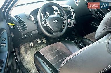 Kia Ceed  2008