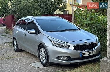 Kia Ceed  2013