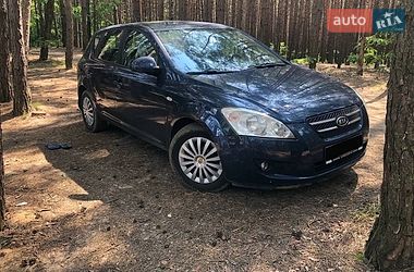 Kia Ceed  2008