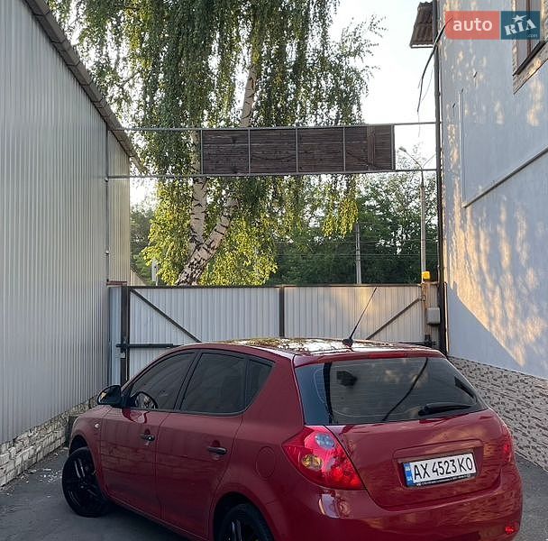 Хетчбек Kia Ceed 2007 в Харкові