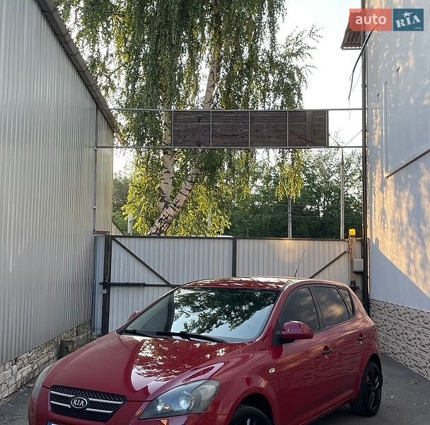 Хетчбек Kia Ceed 2007 в Харкові