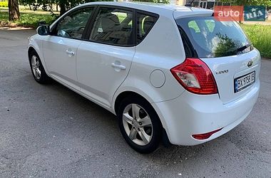 Хэтчбек Kia Ceed 2010 в Хмельницком
