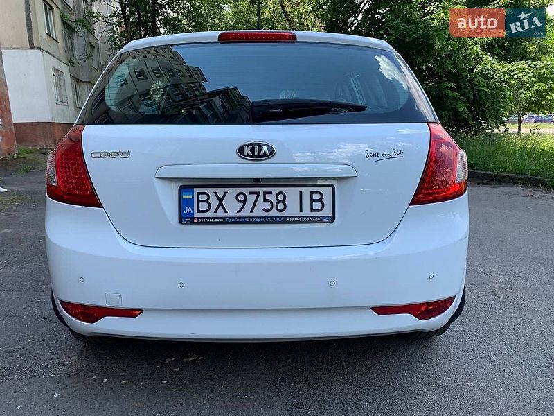 Хэтчбек Kia Ceed 2010 в Хмельницком