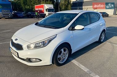 Kia Ceed  2013