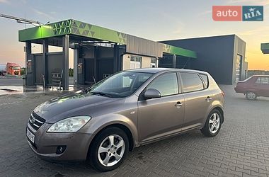 Kia Ceed  2008