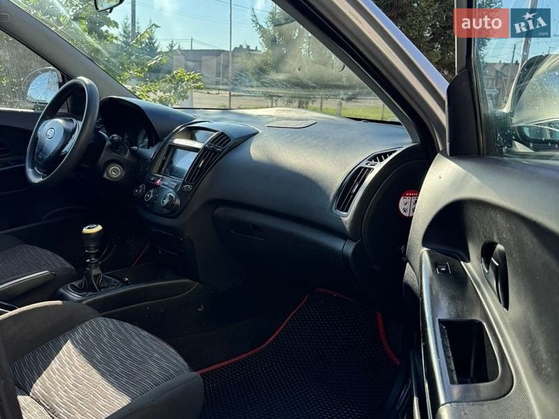Универсал Kia Ceed 2009 в Белой Церкви
