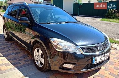 Kia Ceed  2009