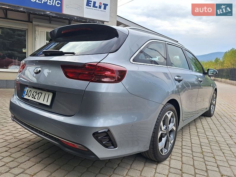 Универсал Kia Ceed 2018 в Сваляве