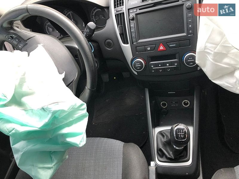 Універсал Kia Ceed 2009 в Києві