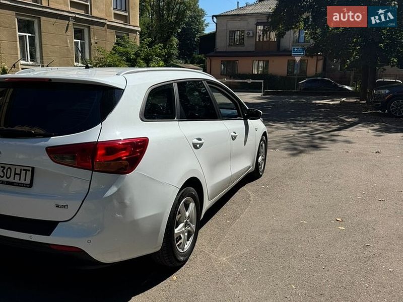 Универсал Kia Ceed 2016 в Ивано-Франковске фото 4 Универсал Kia Ceed 2016 в Ивано-Франковске