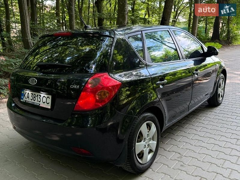 Хетчбек Kia Ceed 2008 в Тернополі