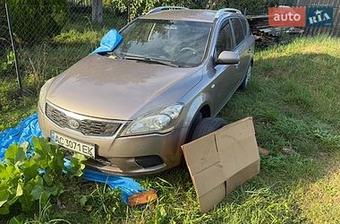 Kia Ceed  2010