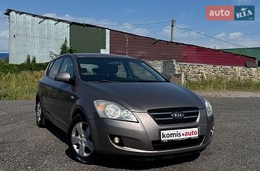 Kia Ceed  2008