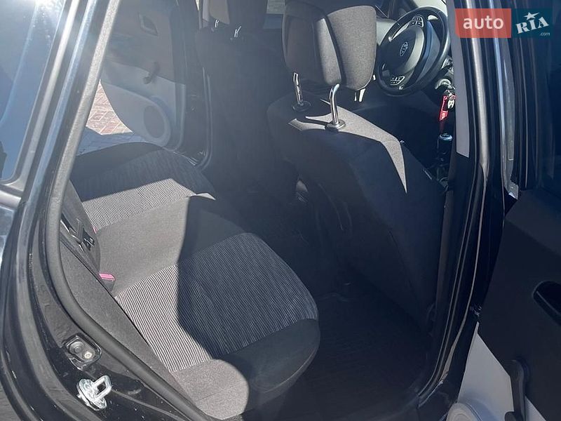 Хэтчбек Kia Ceed 2009 в Харькове