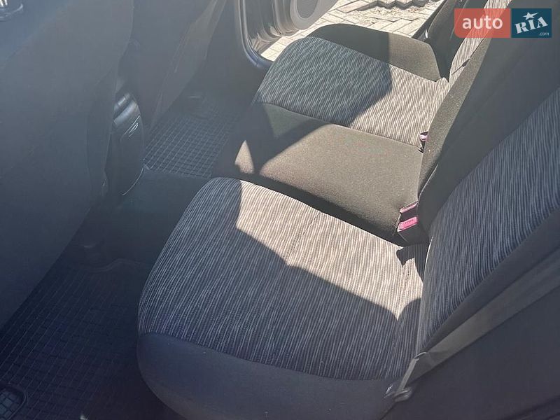 Хэтчбек Kia Ceed 2009 в Харькове