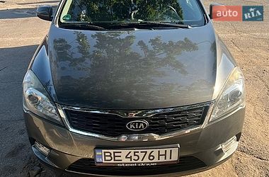 Kia Ceed  2009