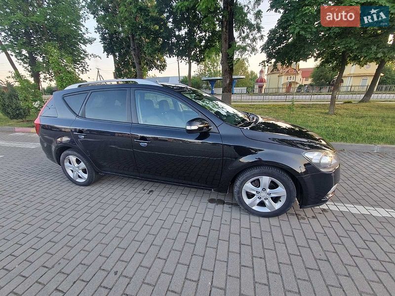 Универсал Kia Ceed 2011 в Коломые
