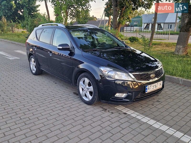 Универсал Kia Ceed 2011 в Коломые
