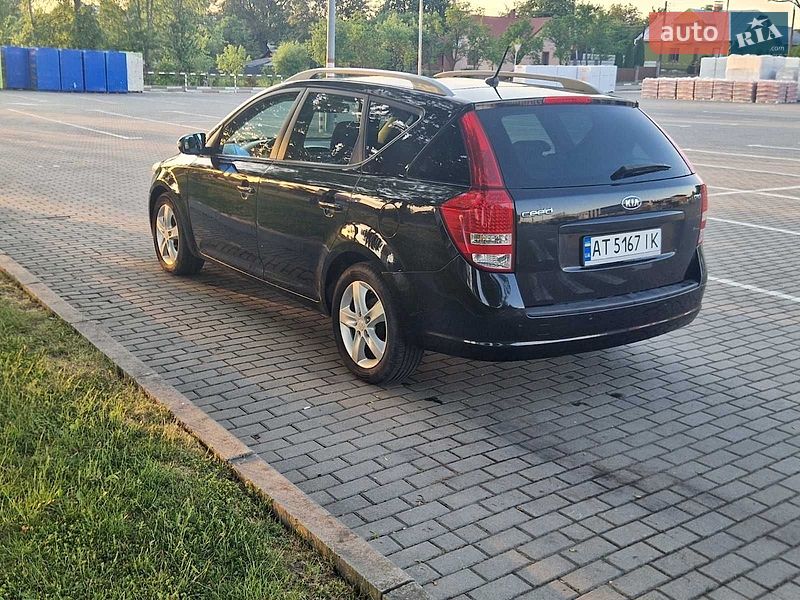 Универсал Kia Ceed 2011 в Коломые
