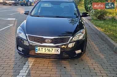 Универсал Kia Ceed 2011 в Коломые