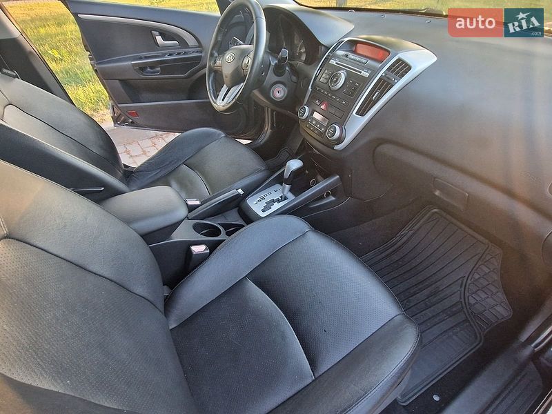Универсал Kia Ceed 2011 в Коломые