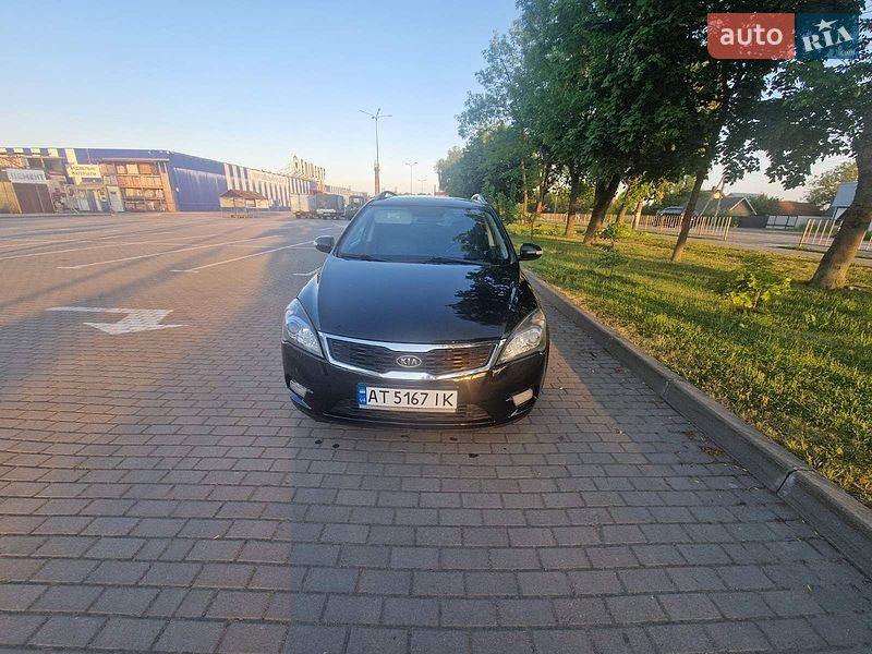 Универсал Kia Ceed 2011 в Коломые