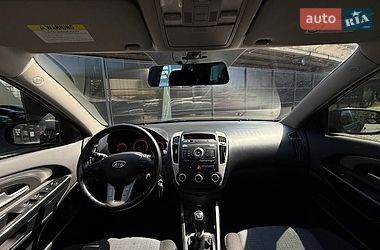 Универсал Kia Ceed 2012 в Днепре фото 10 Универсал Kia Ceed 2012 в Днепре
