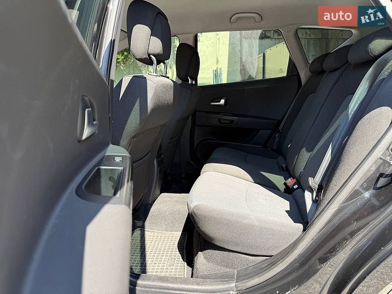 Универсал Kia Ceed 2012 в Днепре фото 12 Универсал Kia Ceed 2012 в Днепре