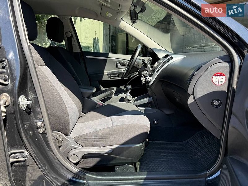 Универсал Kia Ceed 2012 в Днепре фото 18 Универсал Kia Ceed 2012 в Днепре