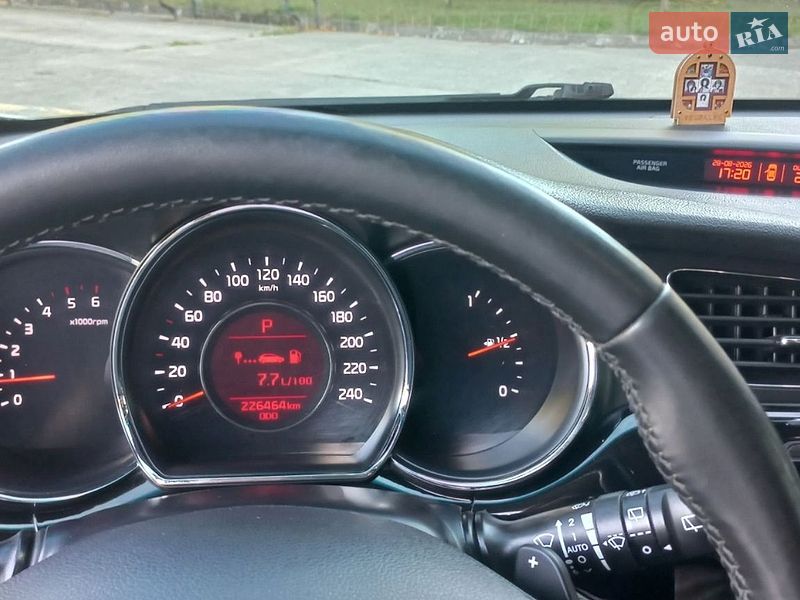 Универсал Kia Ceed 2013 в Нетешине
