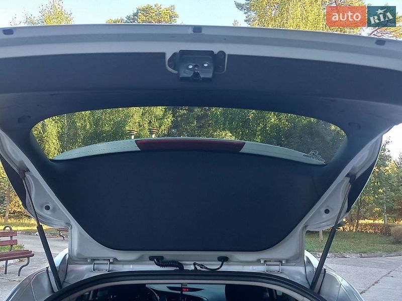 Универсал Kia Ceed 2013 в Нетешине